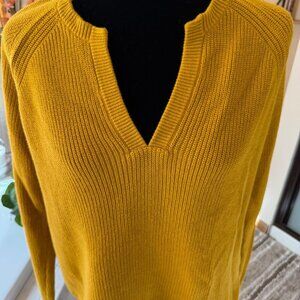 Banana Republic Brand New Sweater